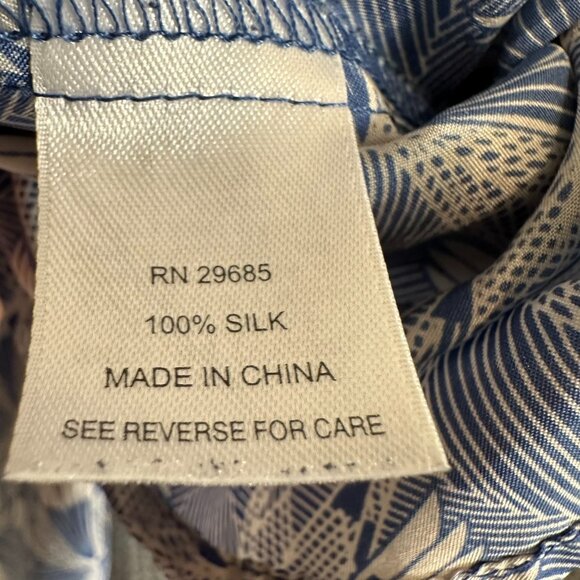 Pendleton silk blouse, Excellent condition, blue pattern, Womens Size 16 - Picture 6 of 7